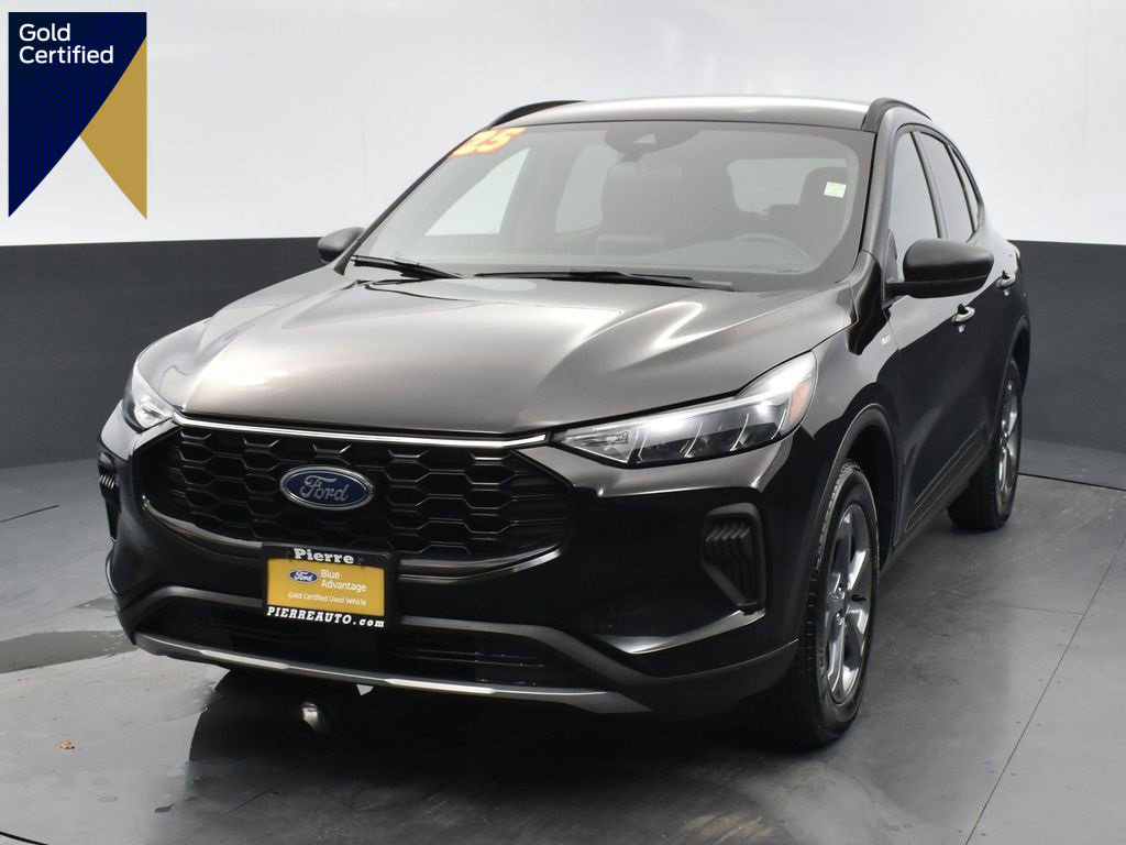 Certified 2025 Ford Escape ST-Line image 1