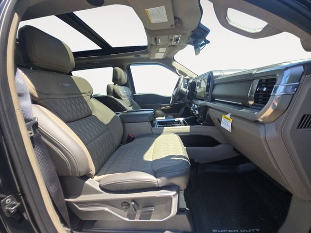 Certified 2025 Ford F350 Platinum w/ Platinum Plus Package AWD/4WD image 15