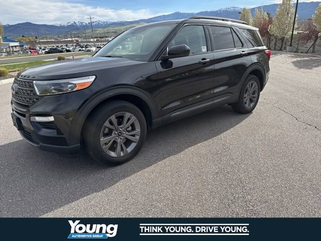 Certified 2022 Ford Explorer XLT w/ Equipment Group 202A