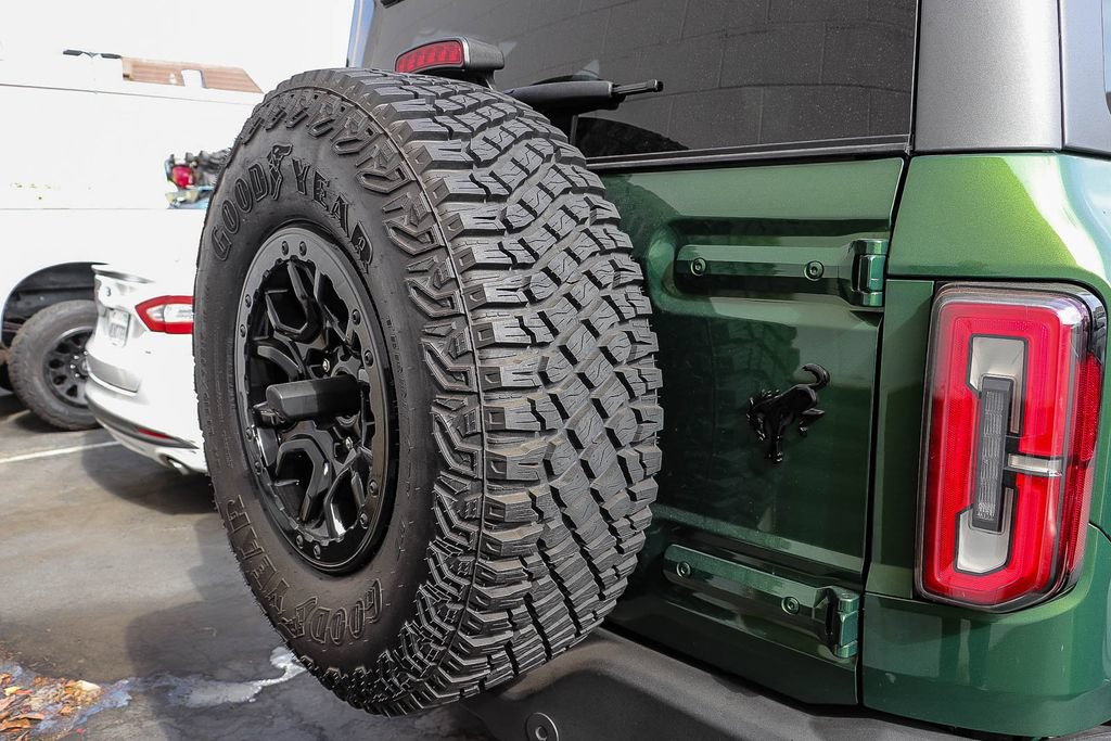 Certified 2024 Ford Bronco Wildtrak AWD/4WD image 8