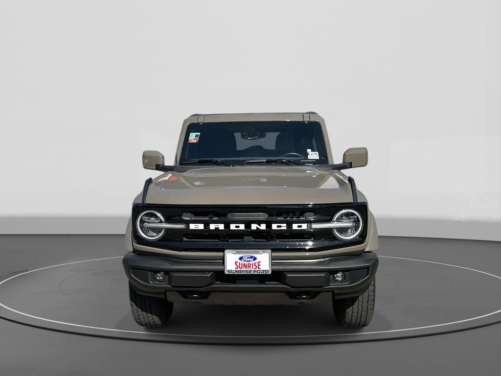Certified 2025 Ford Bronco Outer Banks AWD/4WD image 3