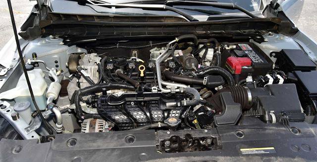 Used 2024 Nissan Altima 2.5 SR FWD image 37