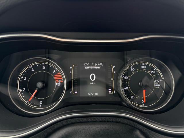 Used 2021 Jeep Cherokee Latitude Plus AWD/4WD image 18