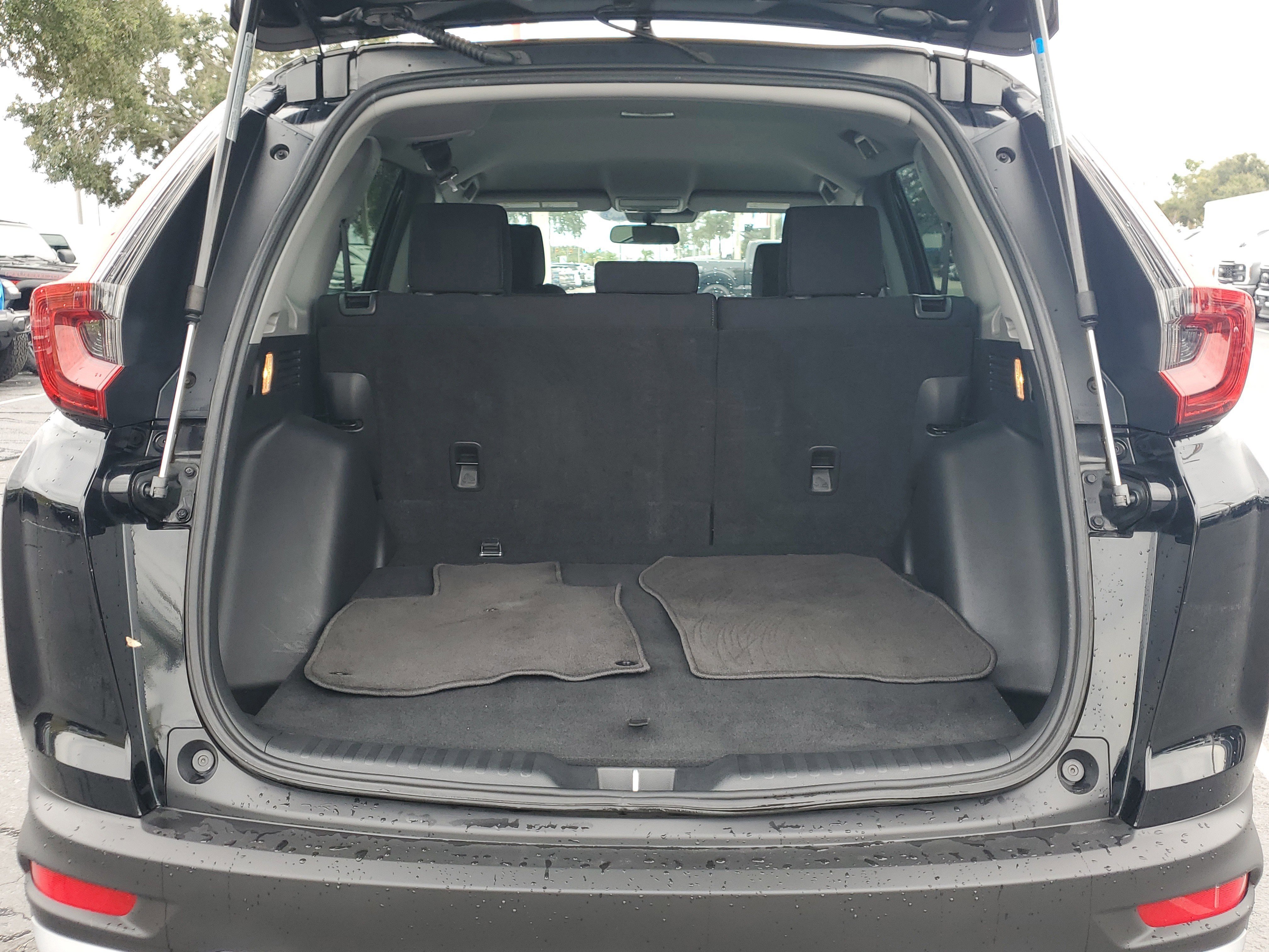 Used 2021 Honda CR-V LX image 10