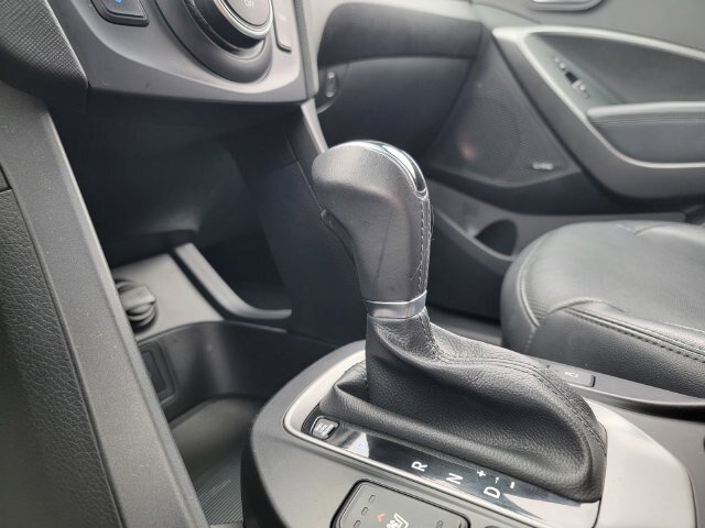 Used 2017 Hyundai Santa Fe Sport AWD/4WD image 29