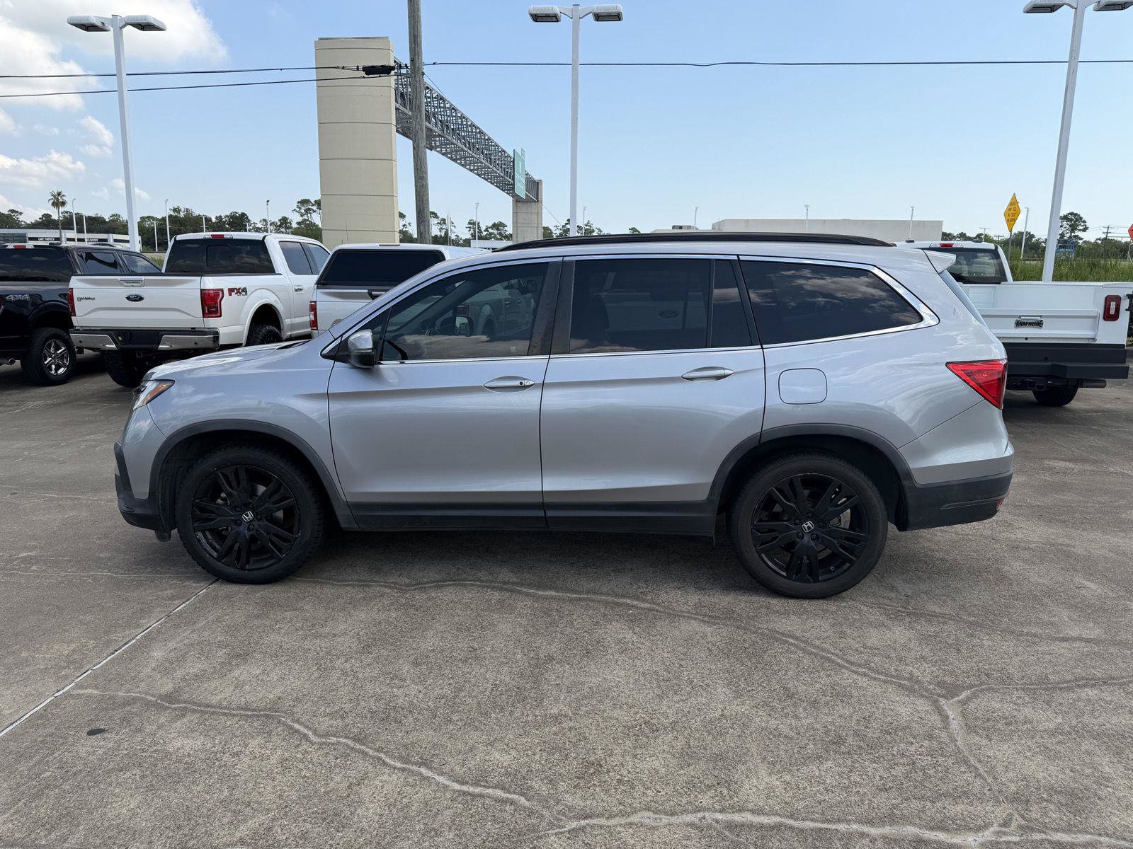 Used 2022 Honda Pilot Special Edition image 17