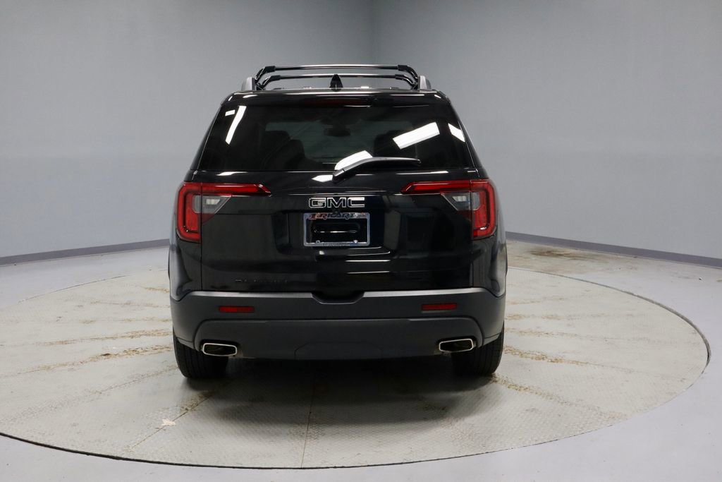 Used 2023 GMC Acadia SLT w/ Elevation Edition FWD image 10