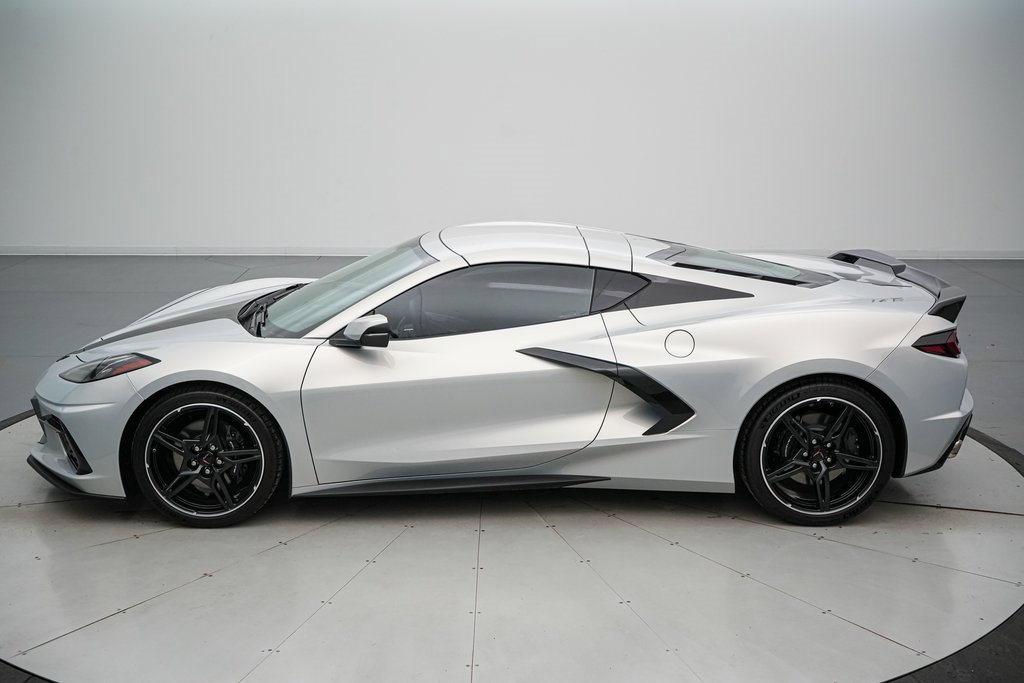 Used 2021 Chevrolet Corvette Stingray Coupe w/ 1LT image 8