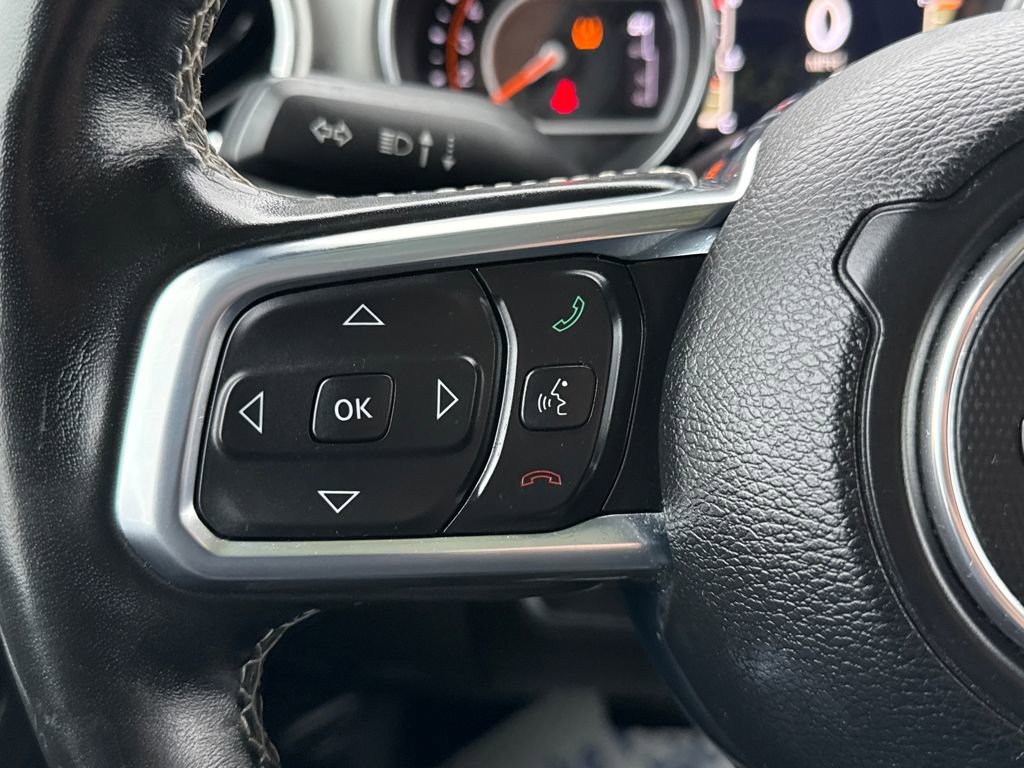 Used 2020 Jeep Gladiator Overland image 17