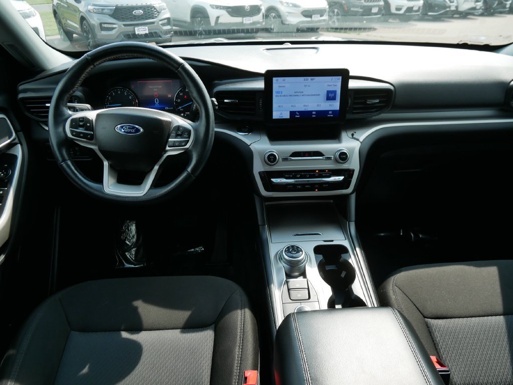 Certified 2022 Ford Explorer XLT AWD/4WD image 16