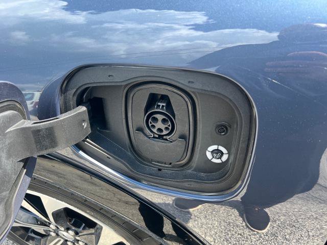 Certified 2021 Ford Mustang Mach-E Premium AWD/4WD image 10