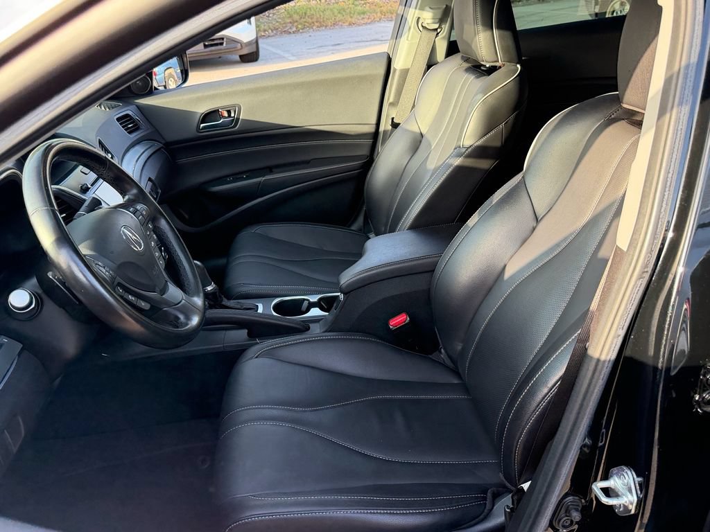 Used 2021 Acura ILX w/ Premium Package FWD image 10