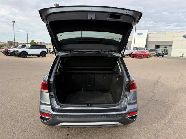 Used 2022 Volkswagen Taos SE FWD image 35