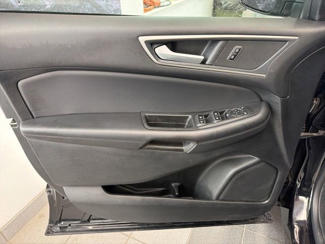 Certified 2024 Ford Edge SEL AWD/4WD image 18