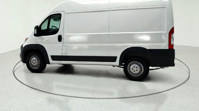 Used 2024 RAM ProMaster 2500 w/ Convenience Group FWD image 5