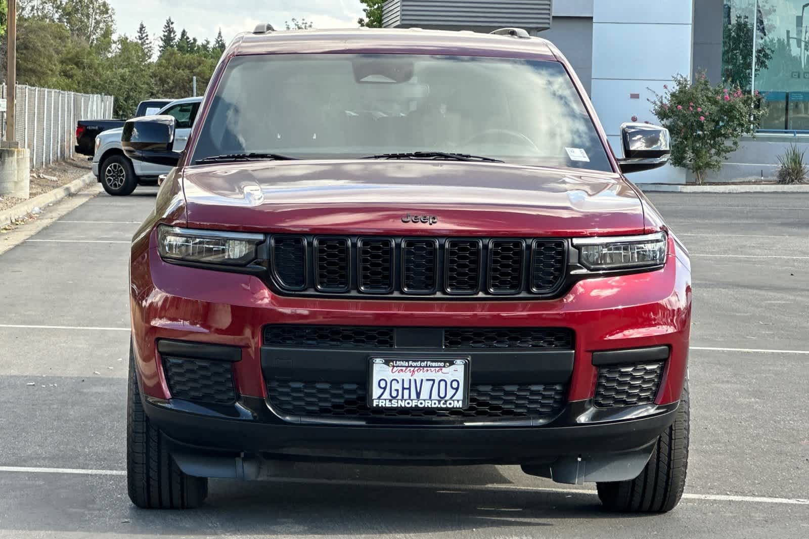Used 2021 Jeep Grand Cherokee L Laredo RWD image 10