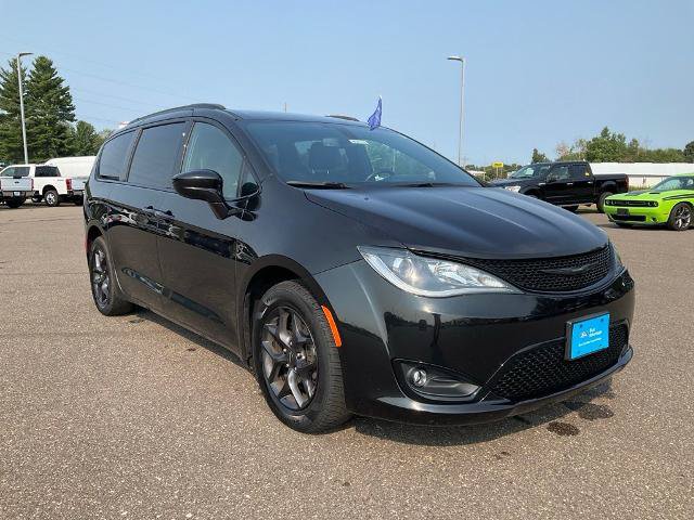 Used 2020 Chrysler Pacifica Touring-L
