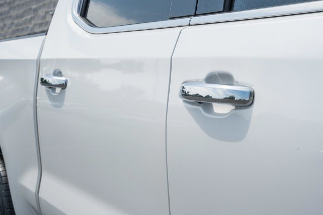 Used 2020 Chevrolet Silverado 1500 High Country AWD/4WD image 30