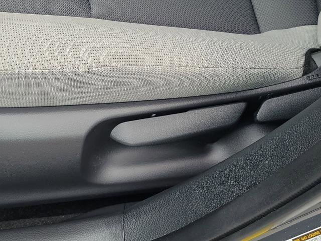 Used 2026 Toyota Corolla LE FWD image 23