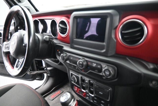 Used 2021 Jeep Wrangler Unlimited Rubicon AWD/4WD image 17