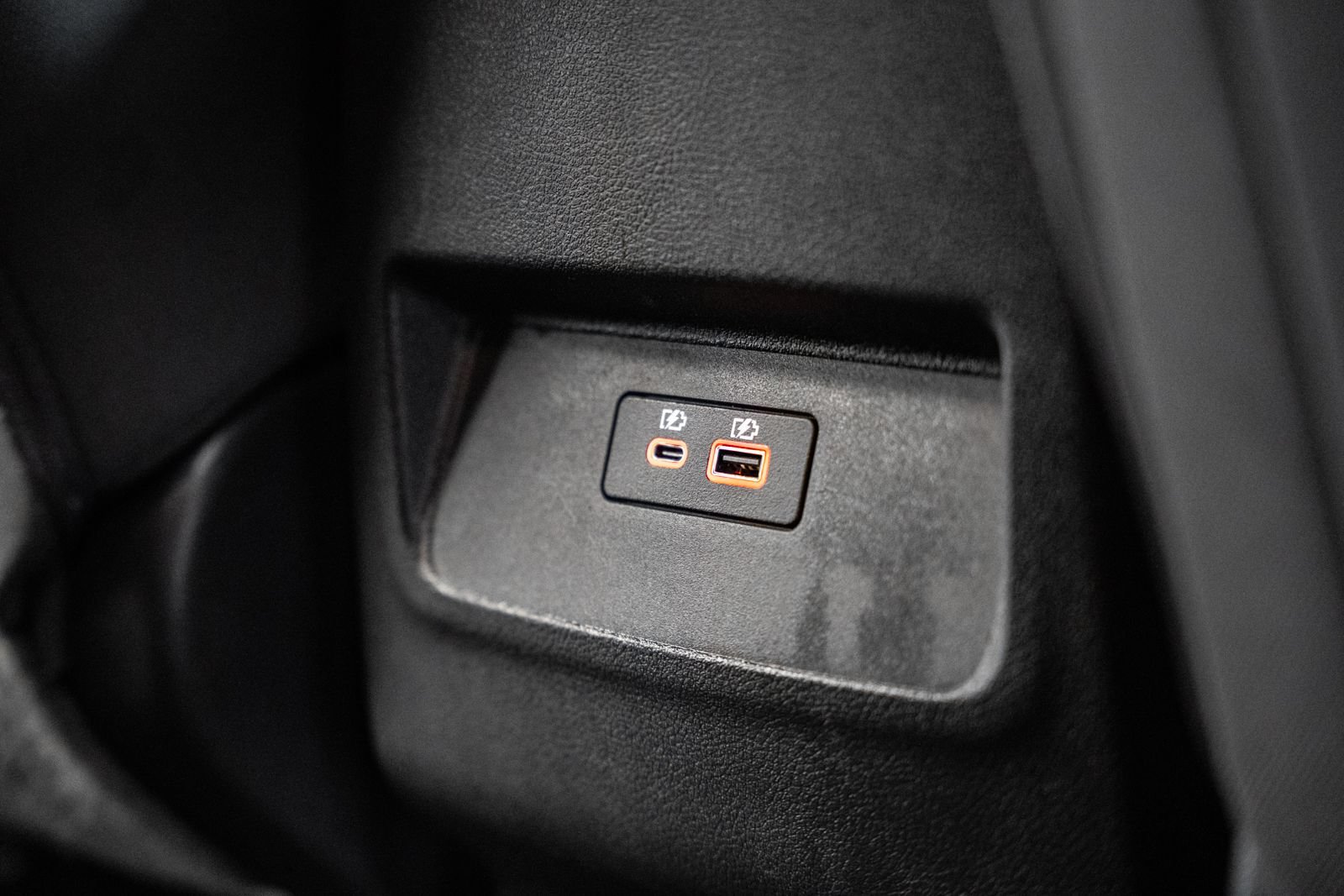 Used 2025 Nissan Frontier SV RWD image 31