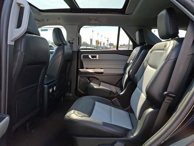 Certified 2023 Ford Explorer XLT w/ Equipment Group 202A image 10