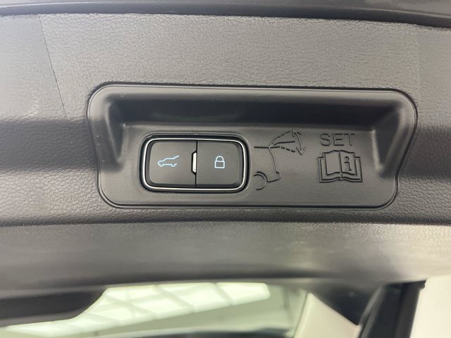 Certified 2025 Ford Explorer Active AWD/4WD image 31