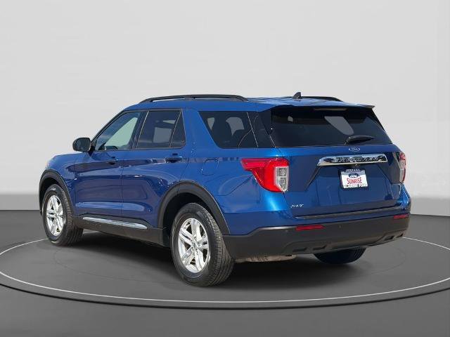 Certified 2022 Ford Explorer XLT RWD image 7