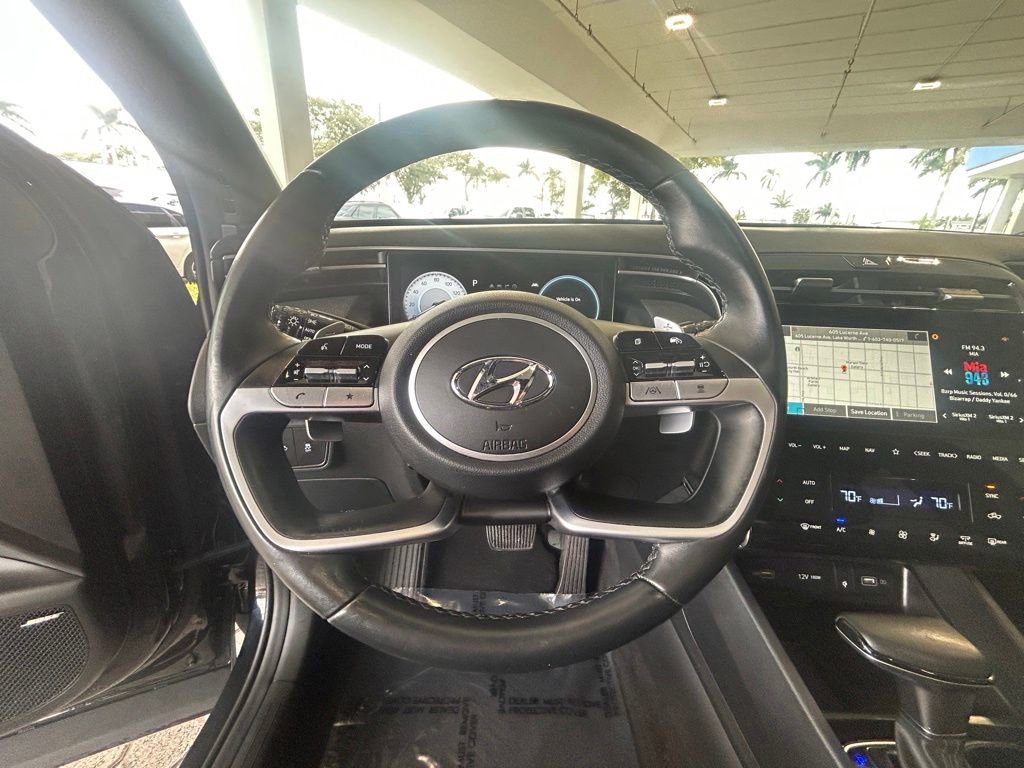 Used 2022 Hyundai Santa Cruz Limited image 14