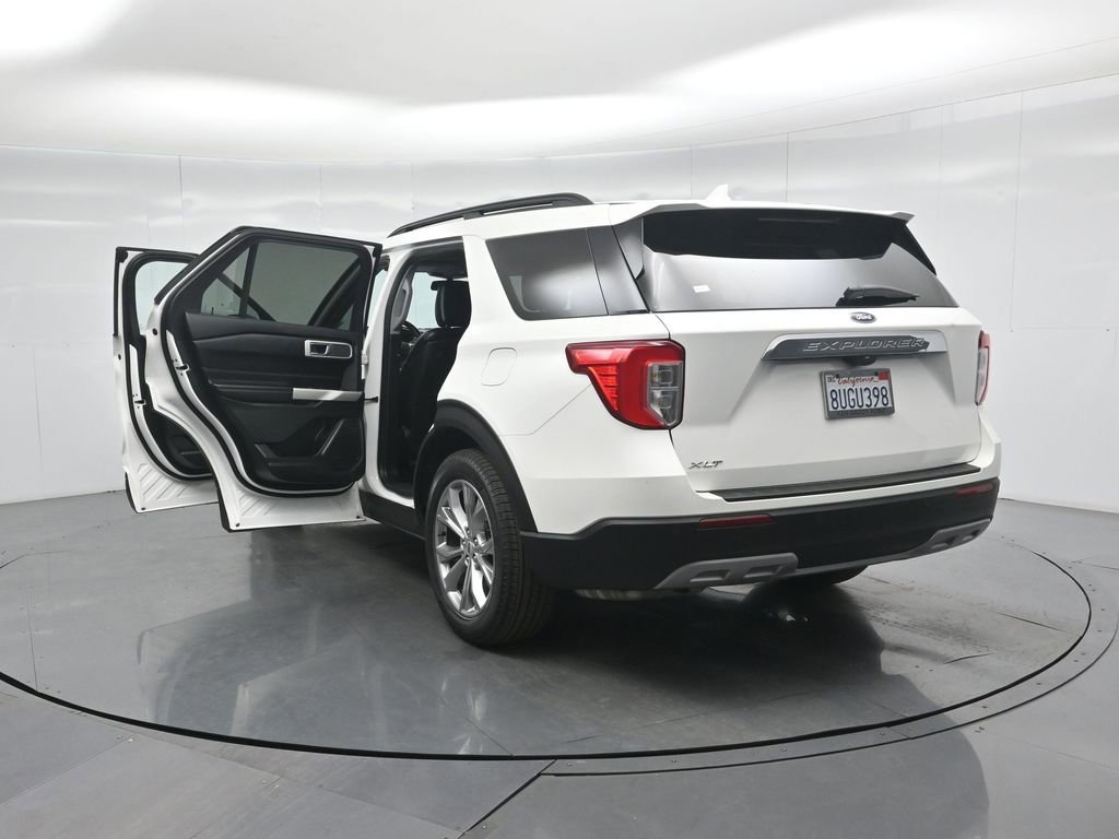 Certified 2020 Ford Explorer XLT w/ Equipment Group 202A image 53