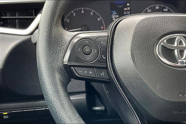 Used 2025 Toyota Corolla LE FWD image 11
