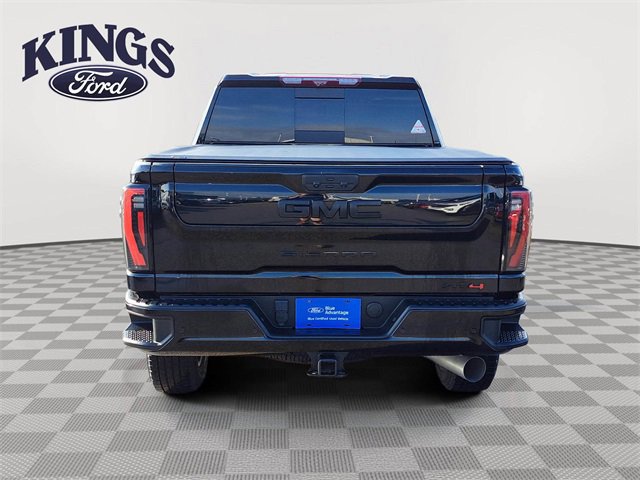 Used 2024 GMC Sierra 2500 AT4 w/ AT4 Premium Plus Package image 4
