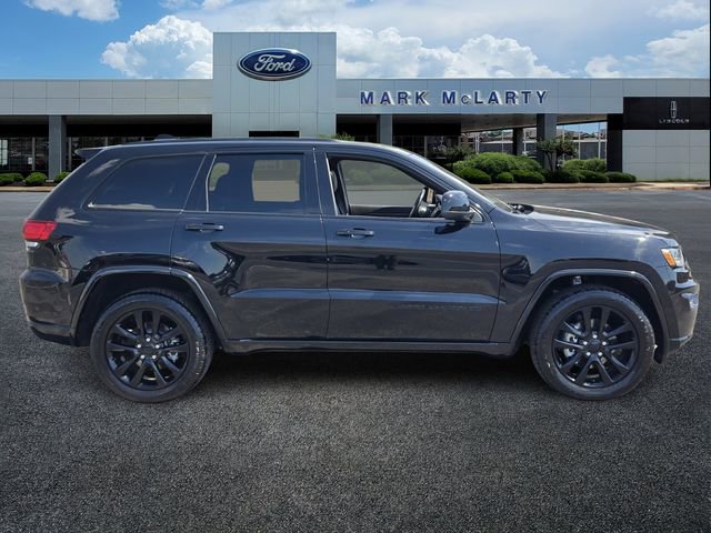 Used 2020 Jeep Grand Cherokee Altitude image 6