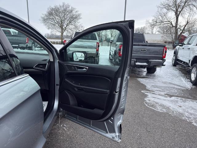 Certified 2024 Ford Edge SEL image 15