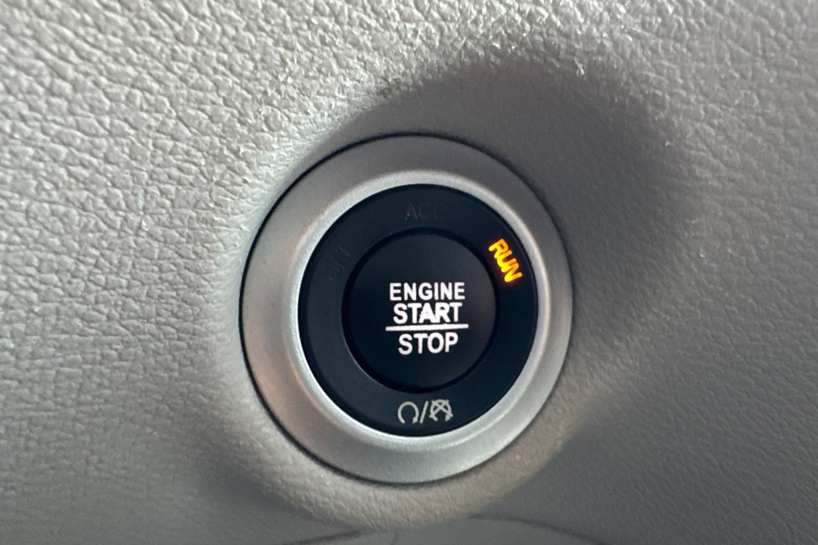Used 2022 Chrysler Pacifica Touring-L FWD image 27
