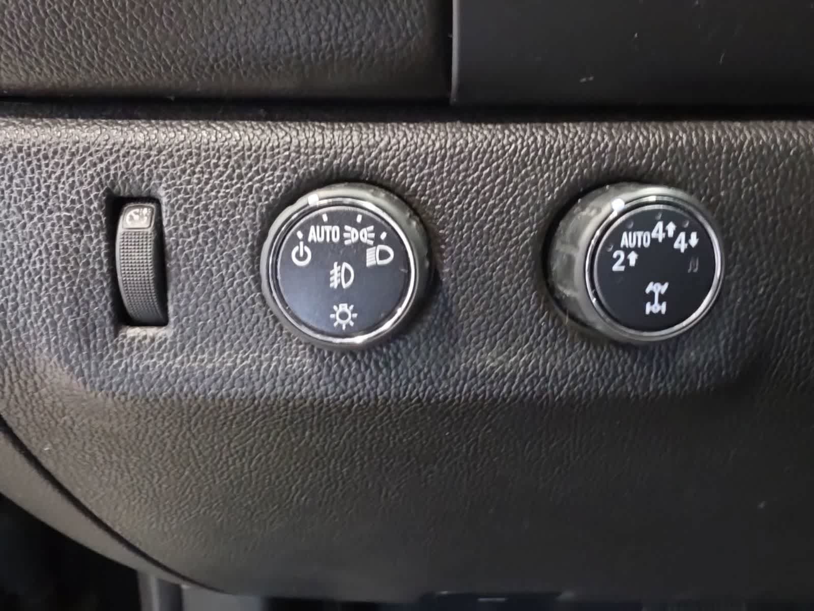 Used 2019 GMC Canyon Denali AWD/4WD image 18