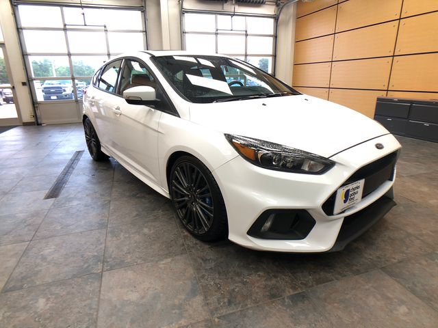 Certified 2017 Ford Focus RS AWD/4WD image 1