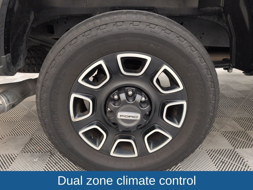 Certified 2024 Ford F250 Platinum w/ FX4 Off-Road Package image 23