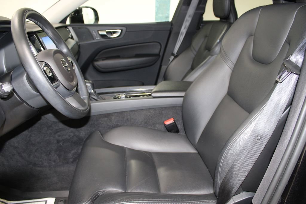 Used 2019 Volvo XC60 T5 Inscription w/ Protection Package Premier FWD image 22