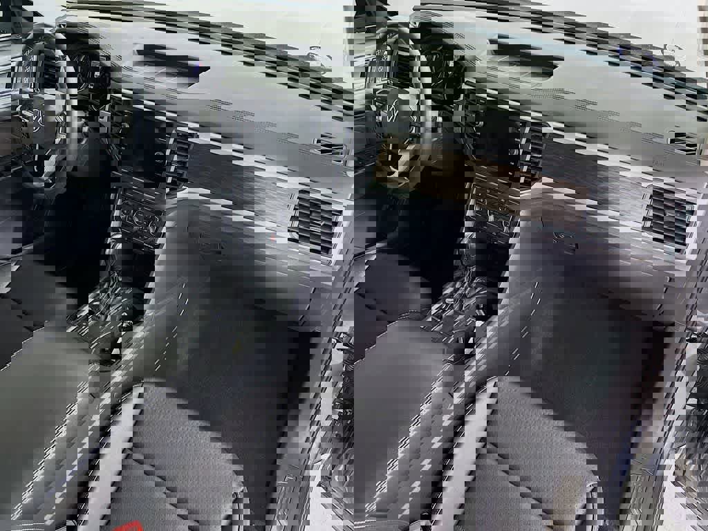 Used 2021 Volkswagen Atlas SE w/ Panoramic Sunroof Package image 34