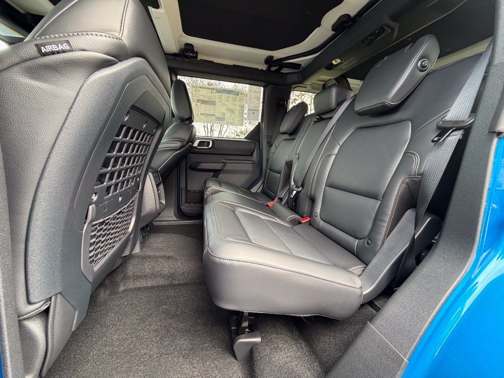 Certified 2025 Ford Bronco Badlands AWD/4WD image 23
