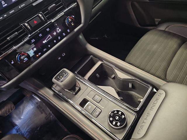 Used 2024 Nissan Pathfinder Rock Creek AWD/4WD image 25