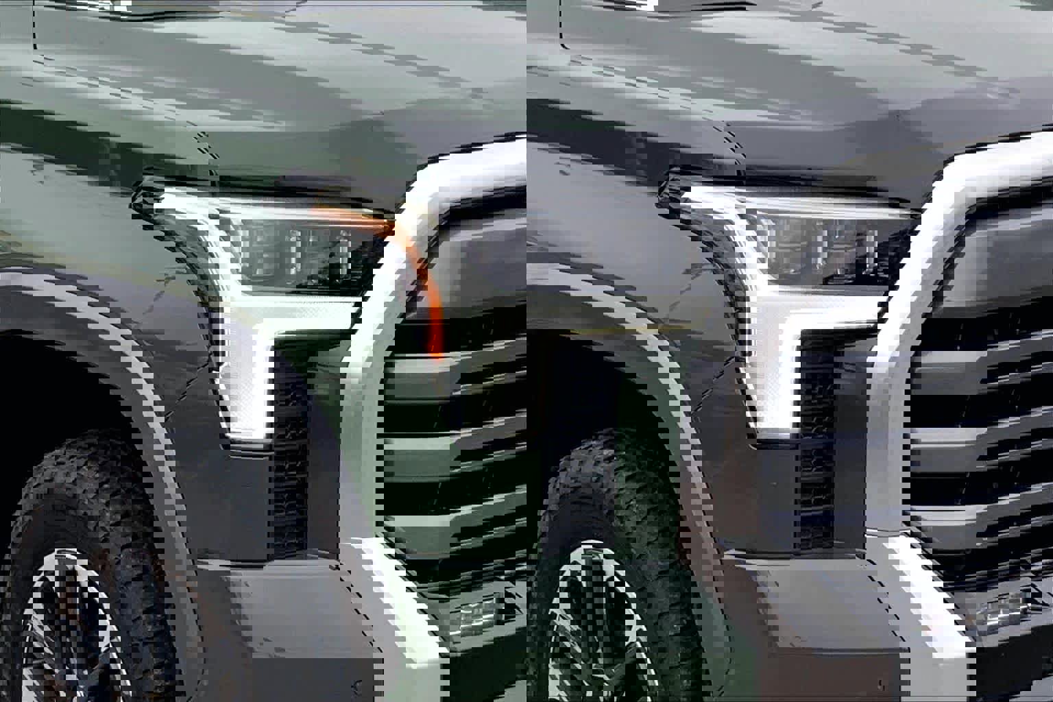 Used 2023 Toyota Tundra Limited image 24