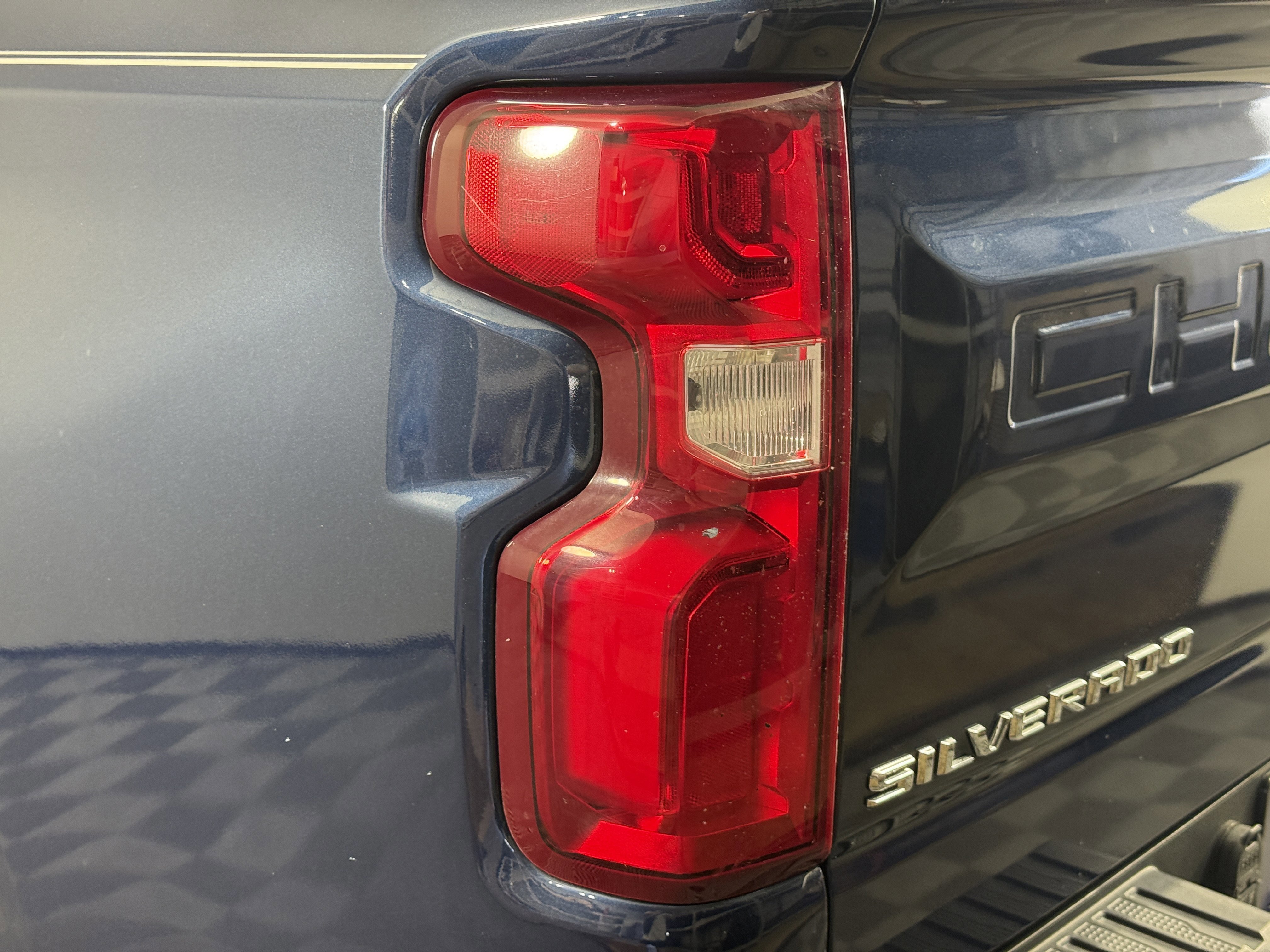 Used 2022 Chevrolet Silverado 1500 Custom w/ Safety Confidence Package image 8