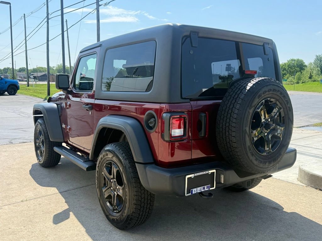 Used 2021 Jeep Wrangler Sport AWD/4WD image 9