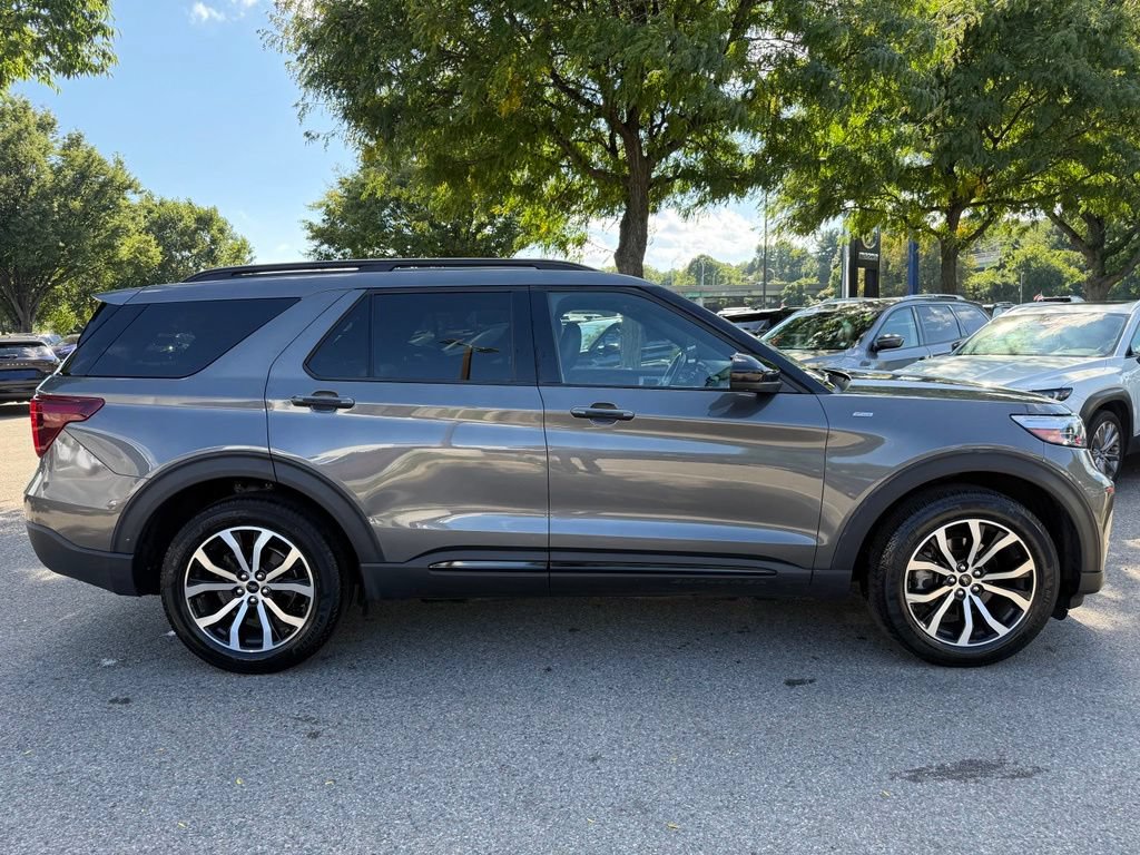 Certified 2023 Ford Explorer ST-Line w/ Class IV Trailer Tow Package AWD/4WD image 11