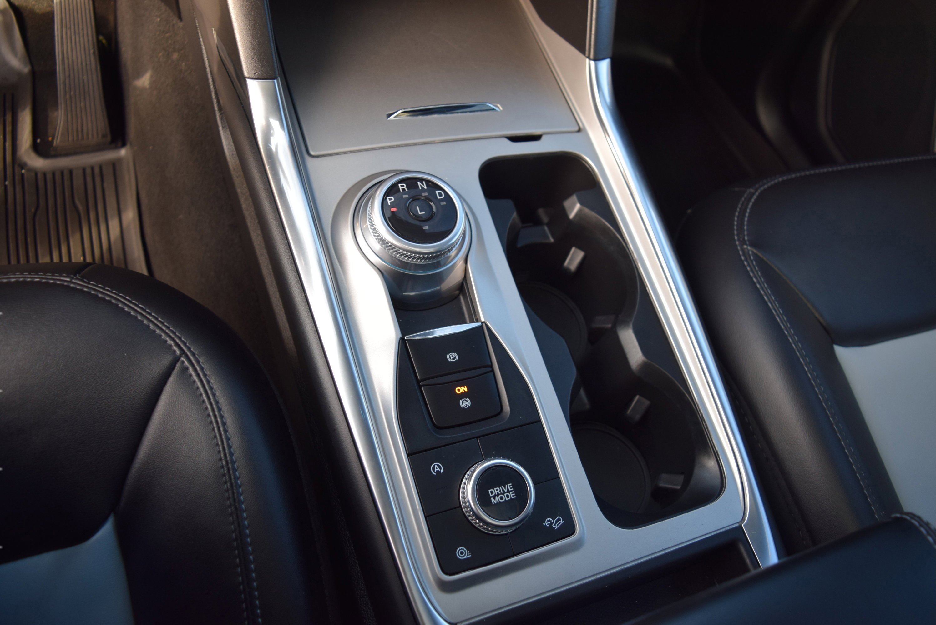 Certified 2023 Ford Explorer XLT w/ Equipment Group 202A image 14