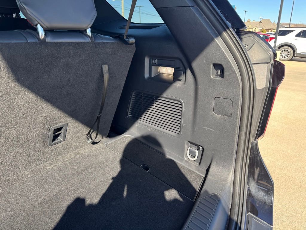 Certified 2025 Ford Explorer ST-Line image 40