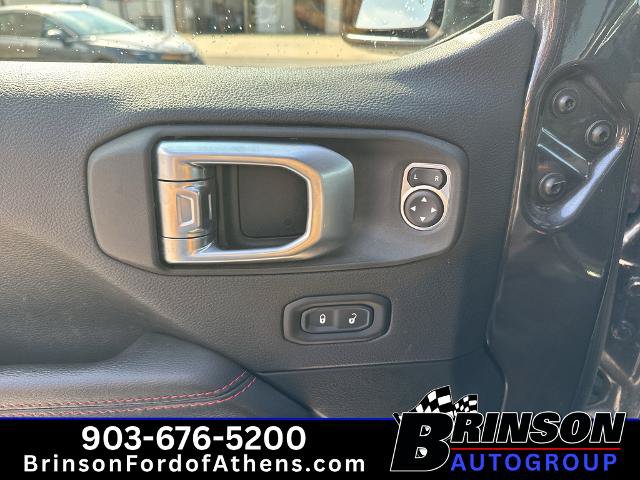 Used 2022 Jeep Gladiator Rubicon w/ LED Lighting Group AWD/4WD image 13