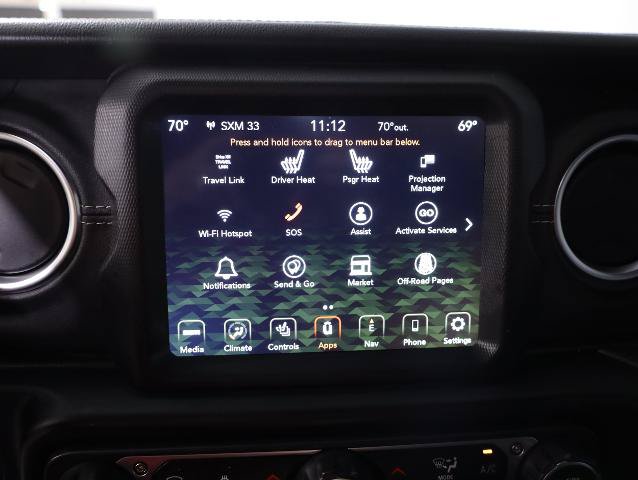 Used 2022 Jeep Wrangler Unlimited Sahara w/ Cold Weather Group AWD/4WD image 15